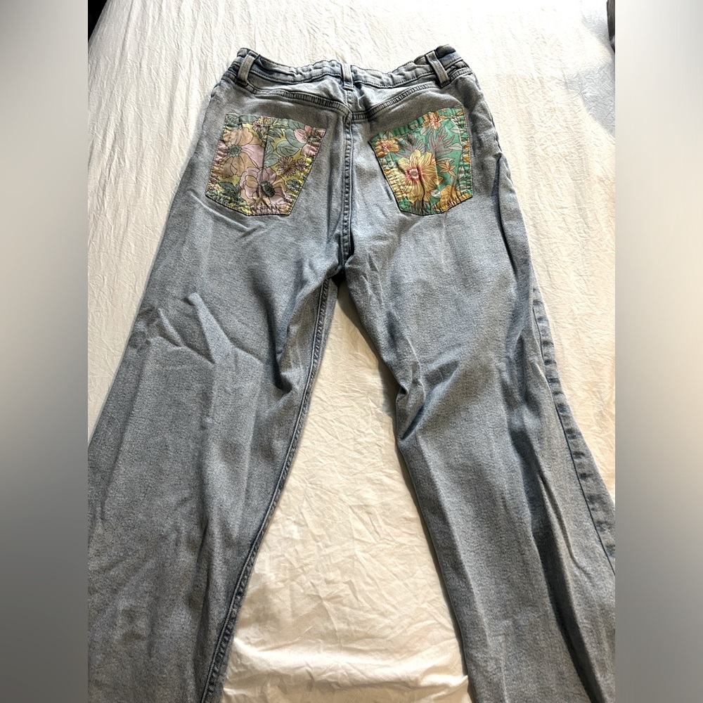 Womens High Rise Dad Jean - Picture 2 of 5